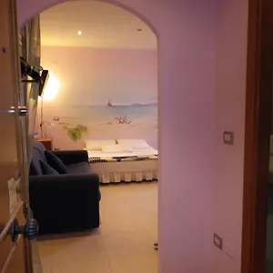 https://elisart-guest-house.in-sardinia.net